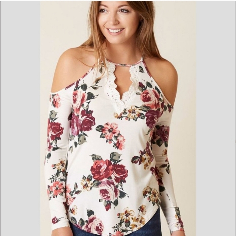 Daytrip Floral Print Cold Shoulder Blouse 🌹